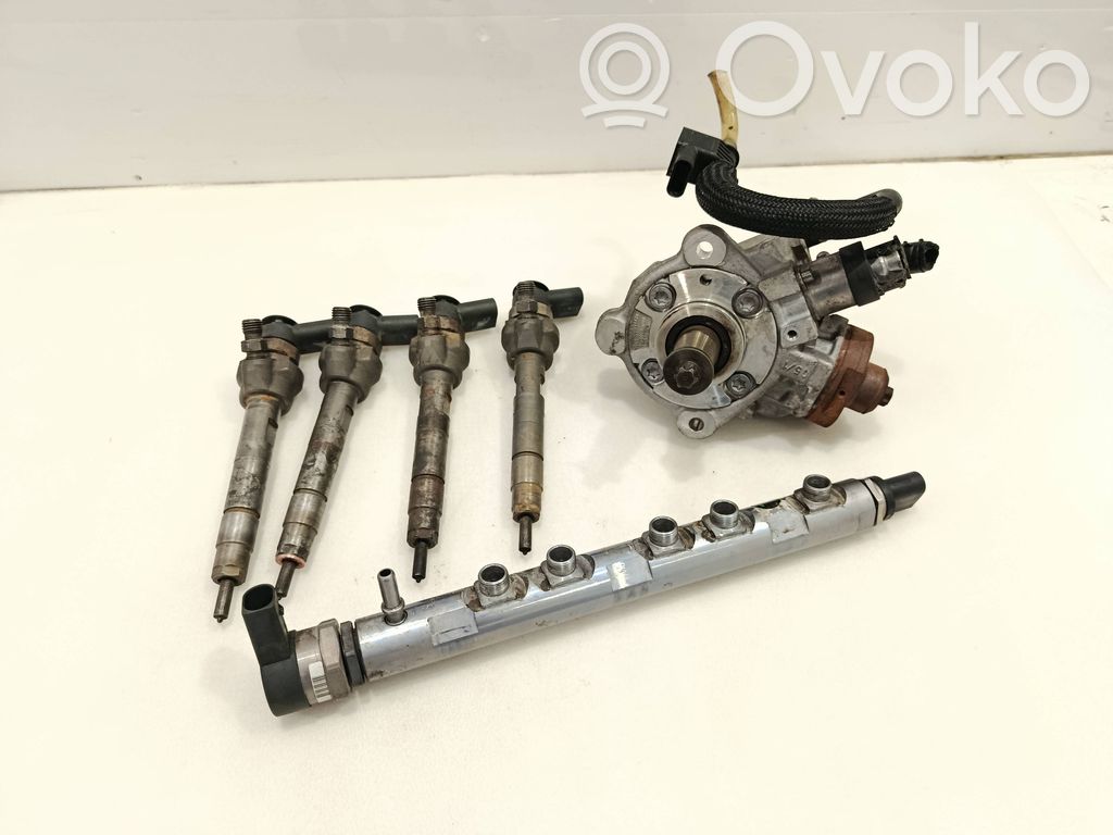BMW 1 E82 E88 Kit d'injection de carburant 