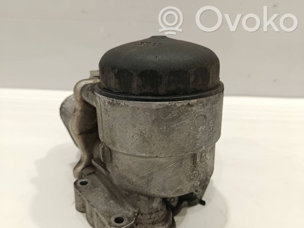 Oil filter mounting bracket   7574115