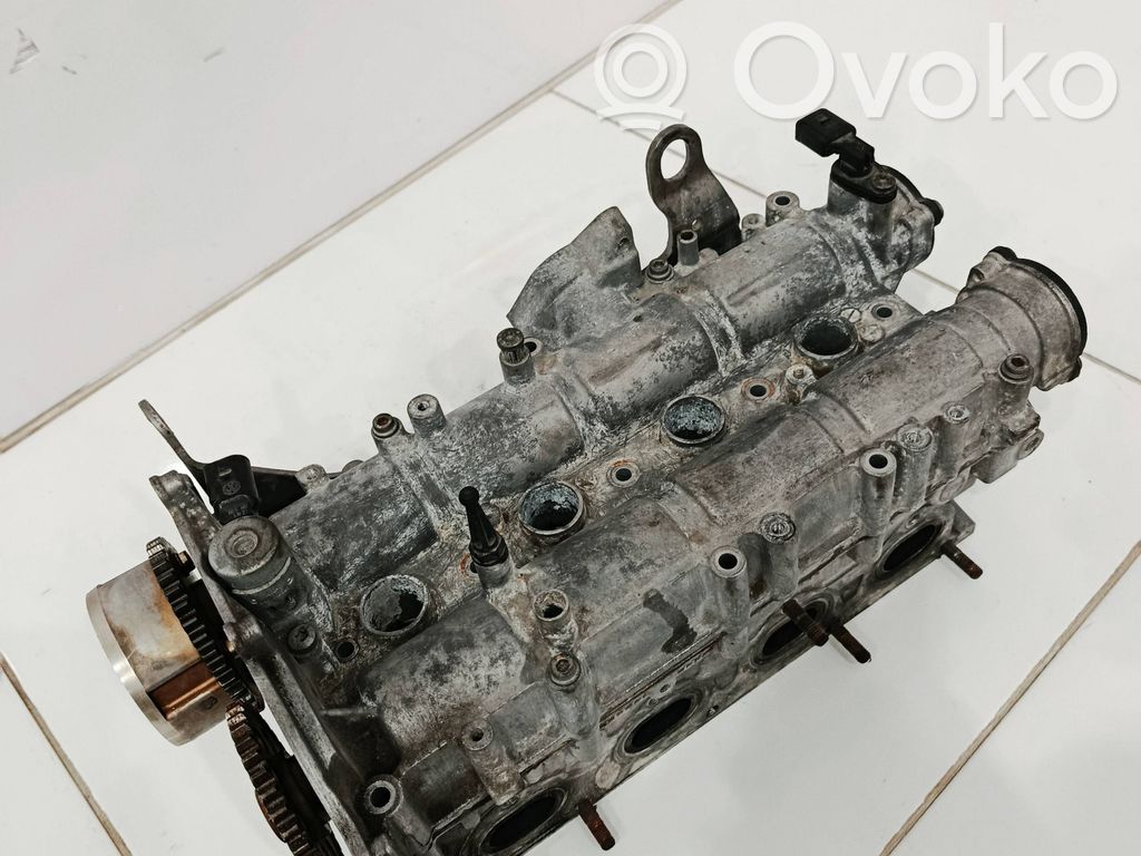 Volkswagen Tiguan Engine head 