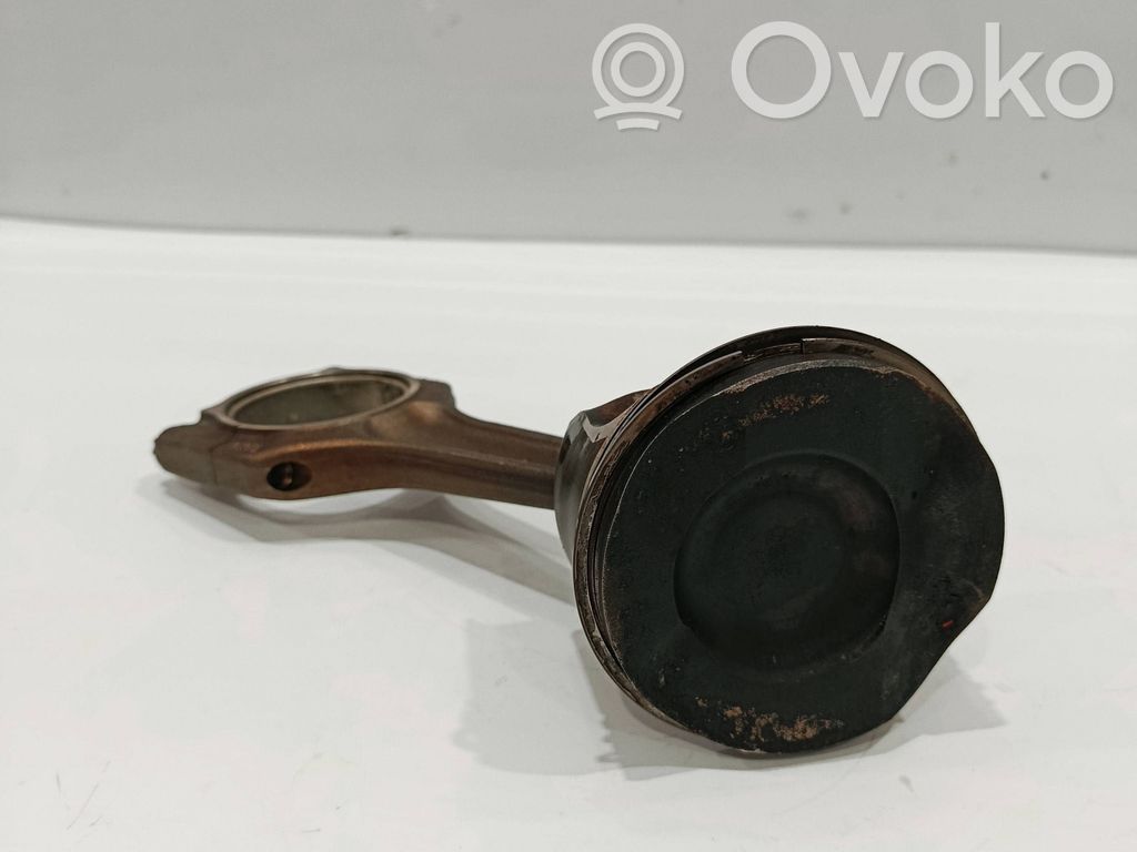 BMW 3 E90 E91 Piston avec bielle 