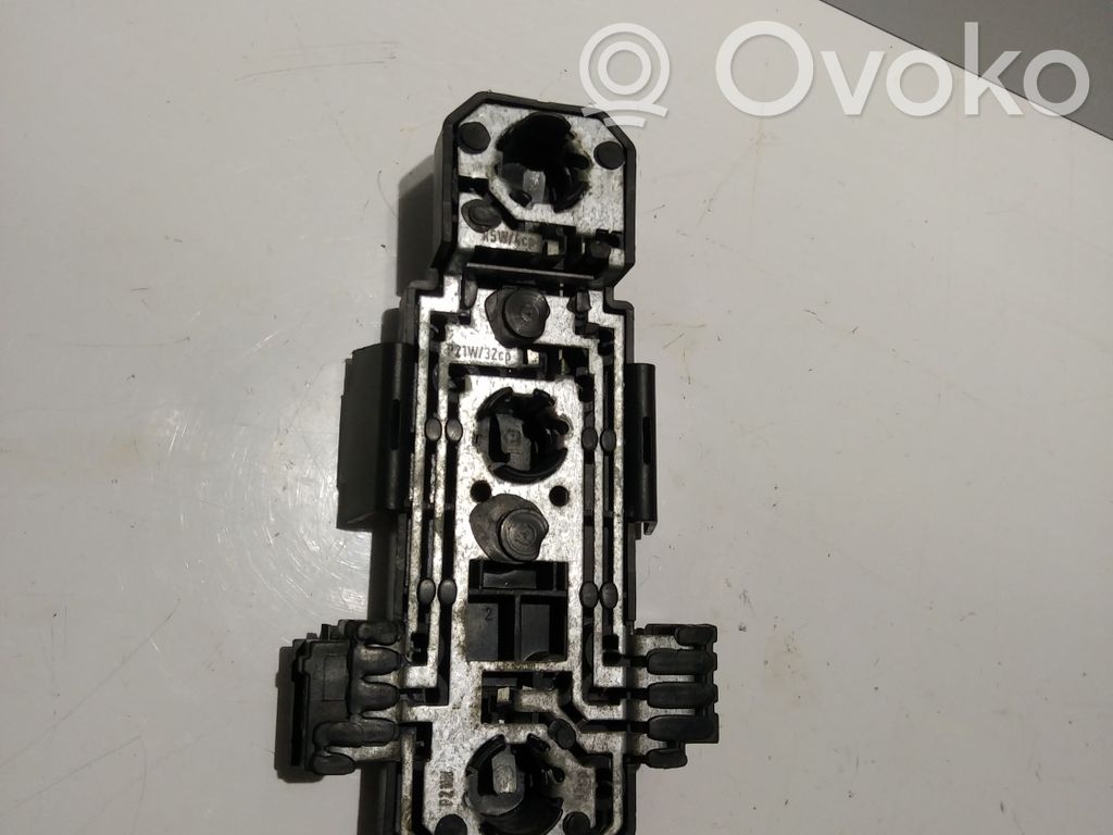 Volvo 960 Aizmugures spuldzes vāka turētājs 
