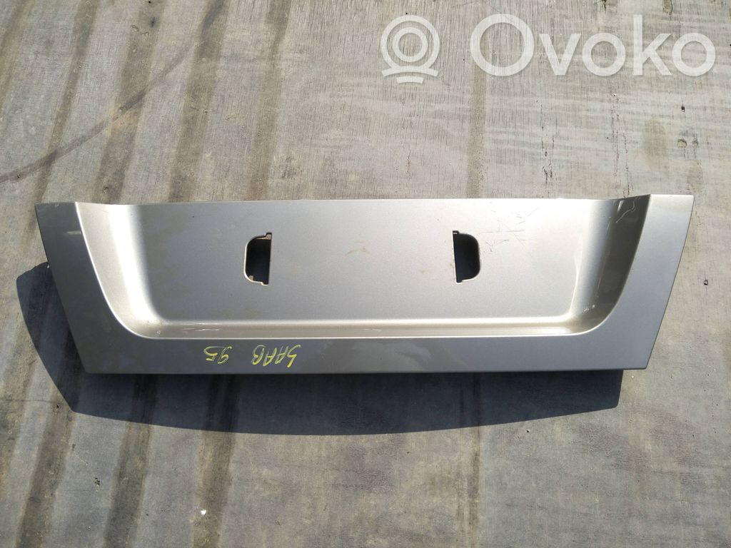 Saab 9-5 Tailgate trim 