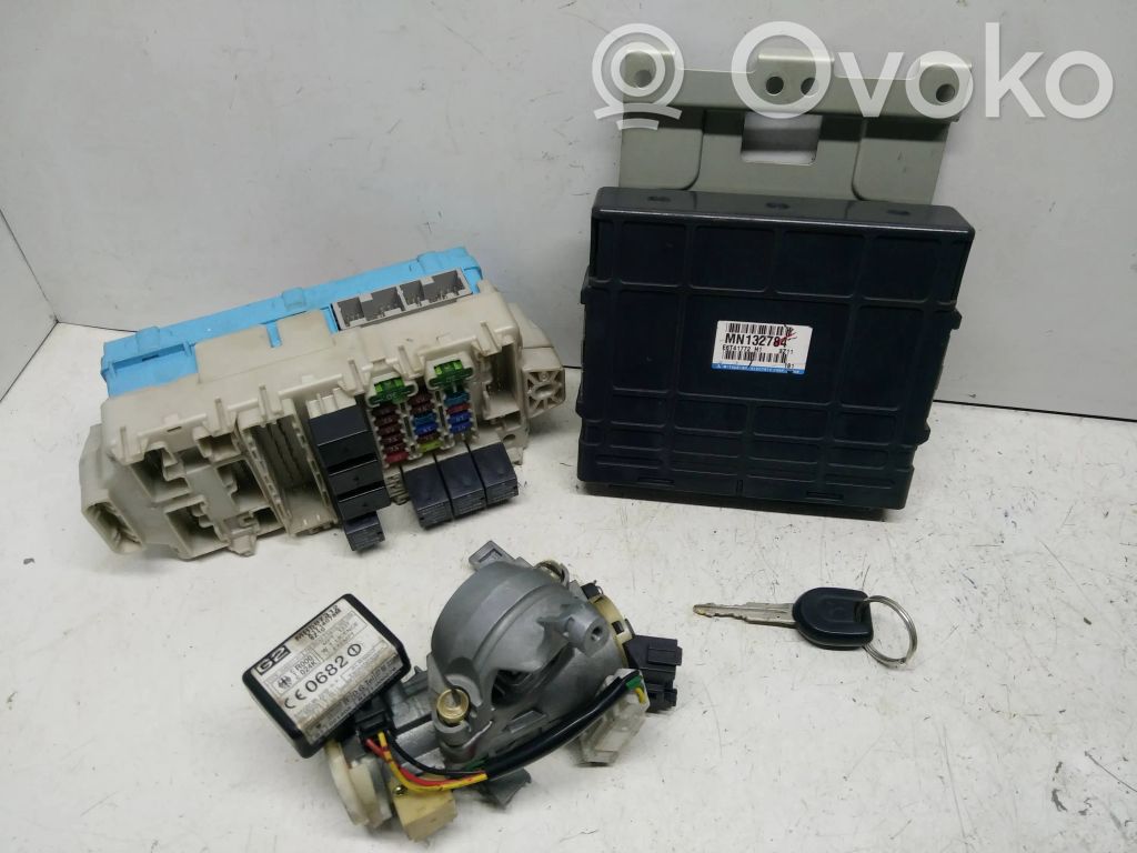Mitsubishi Lancer Engine ECU kit and lock set 