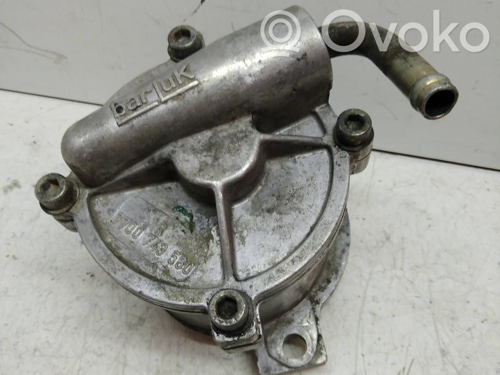 Renault 19 Vacuum pump 