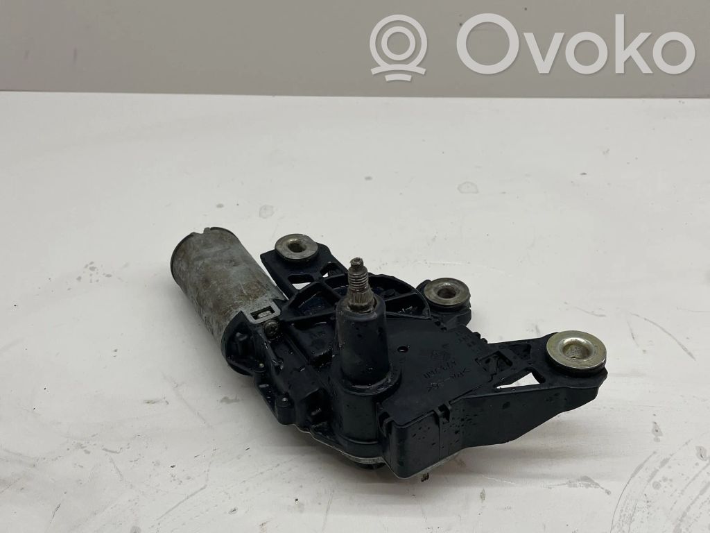 Audi A4 S4 B5 8D Silniczek wycieraczki szyby tylnej 