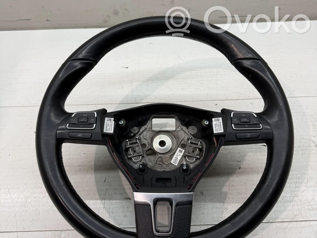 Volkswagen Tiguan Ohjauspyörä 