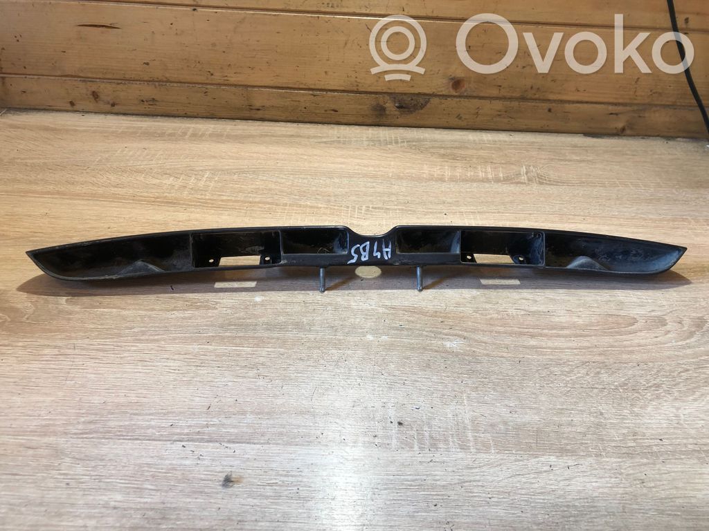 Audi A4 S4 B5 8D Éclairage de plaque d'immatriculation 