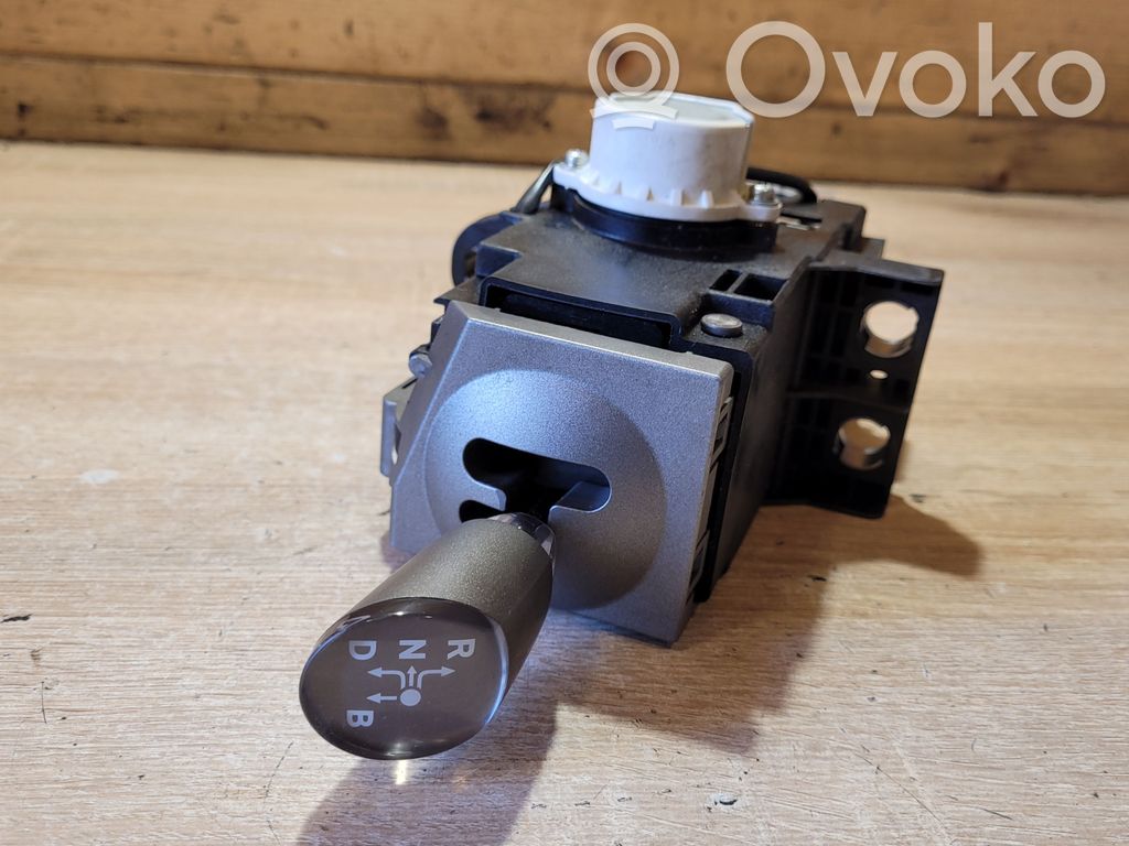 Toyota Prius (XW20) Gear shifter/selector 