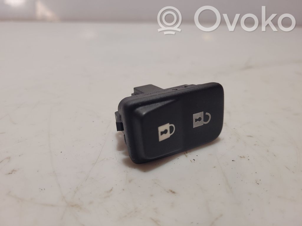 Volvo V50 Central locking switch button 
