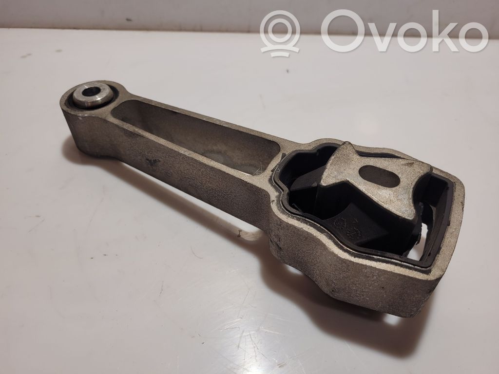 Engine mount bracket   30680474