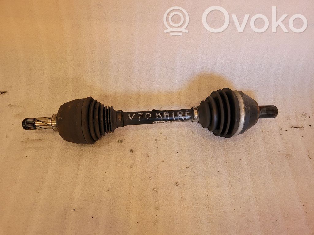 Volvo V70 Priekinis pusašis 