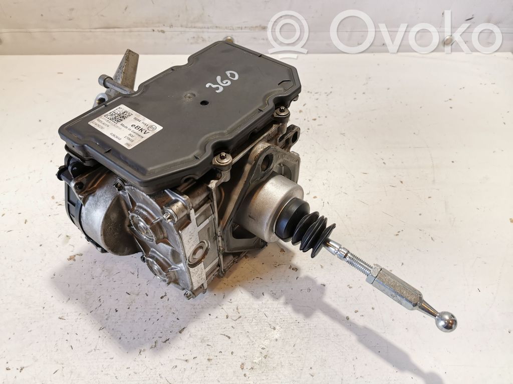 Audi Q7 4M ABS-pumppu 