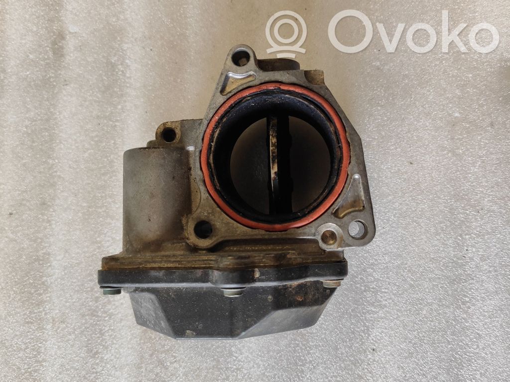 Volkswagen PASSAT B6 Droselinė sklendė 
