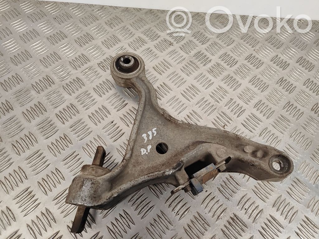 Volvo V70 Front lower control arm/wishbone 