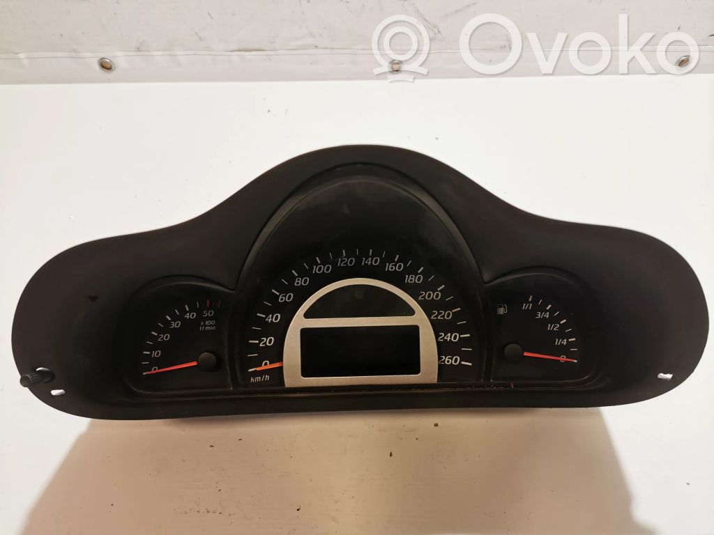 Mercedes-Benz C W203 Licznik / Prędkościomierz 