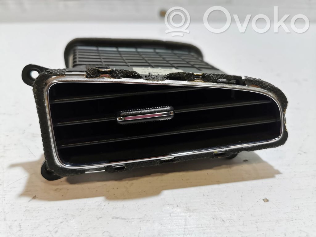 KIA Ceed Dashboard side air vent grill/cover trim 