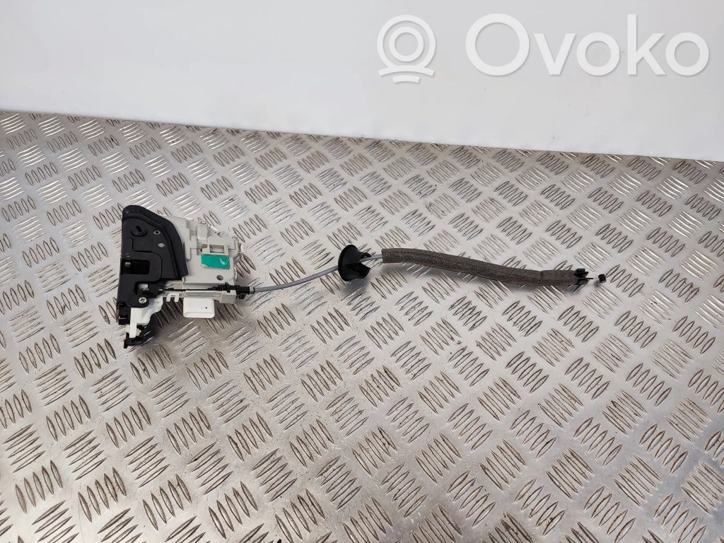 Audi Q5 SQ5 FY Aizmugurē slēdzene 