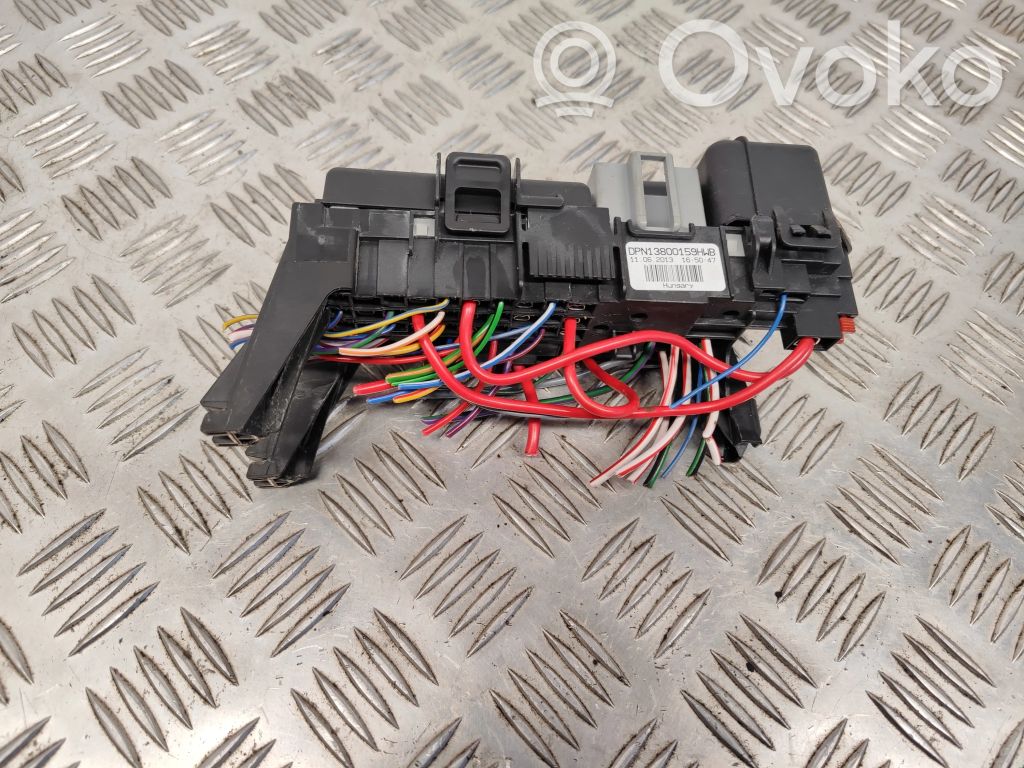 Volvo V60 Fuse module 