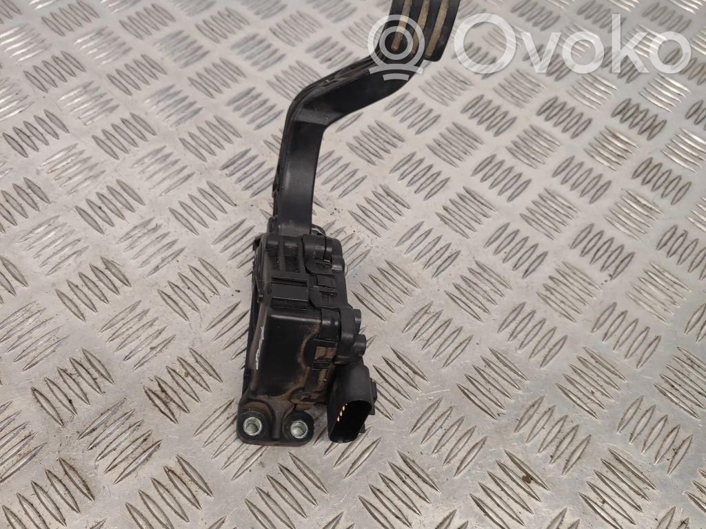 Ford Fusion Accelerator throttle pedal 