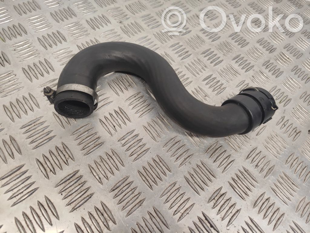 Volvo XC70 Engine coolant pipe/hose 