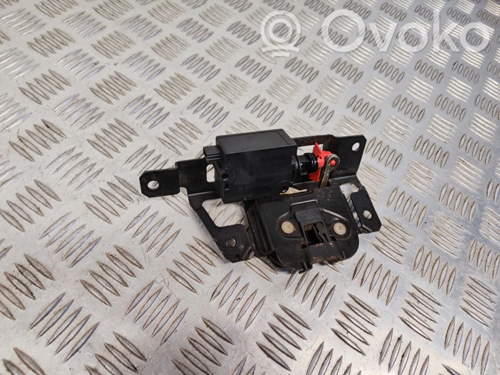 BMW 3 E46 Tailgate/trunk/boot lock/catch/latch 