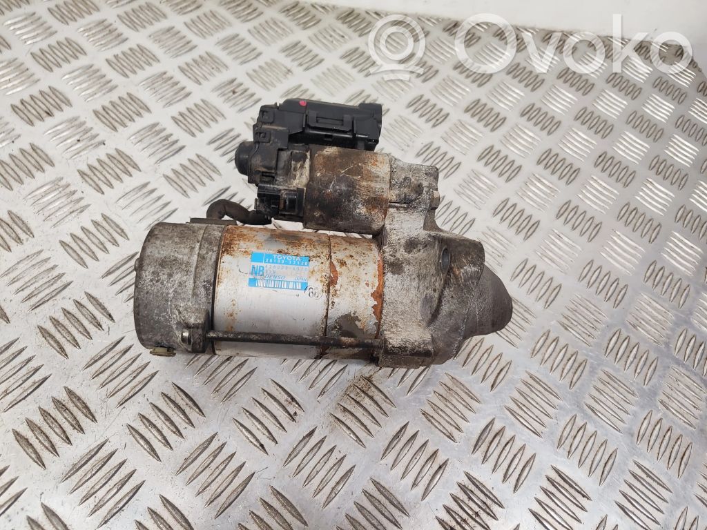 Toyota Verso-S Motor de arranque 