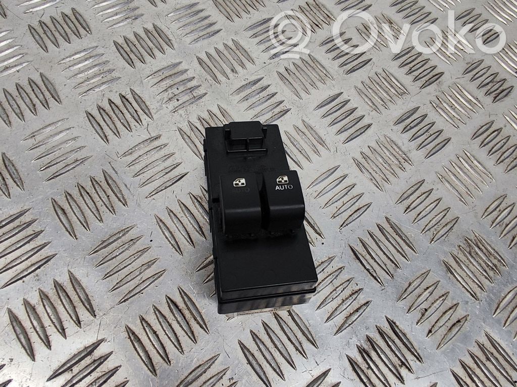 KIA Ceed Electric window control switch 
