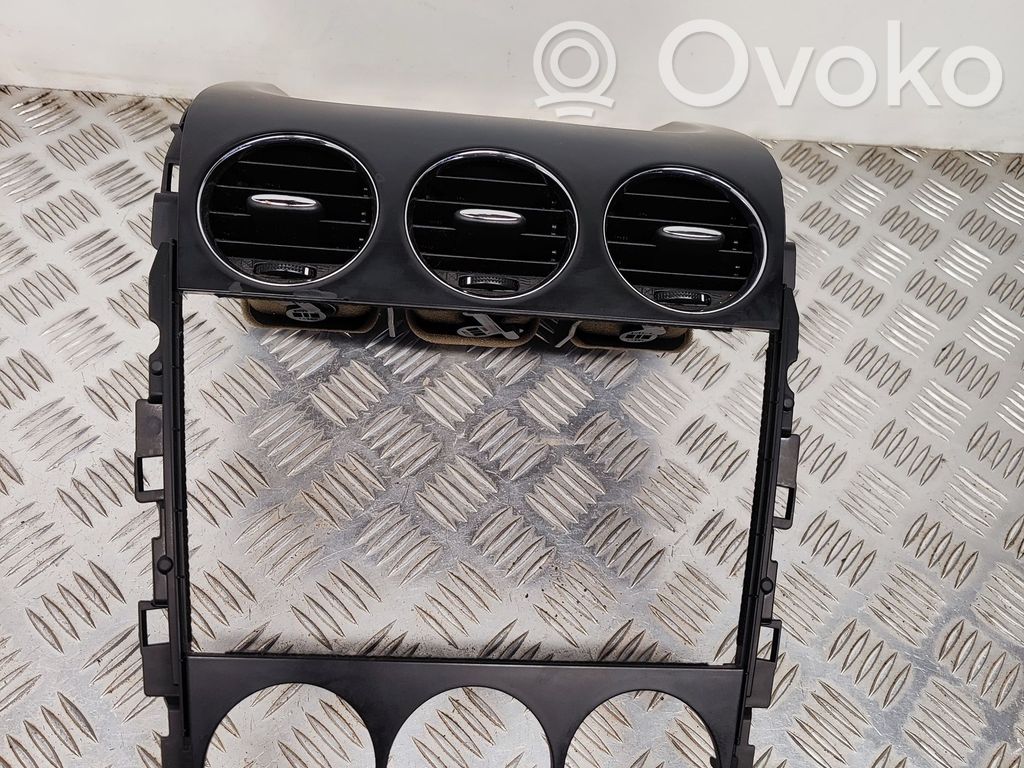 Mazda CX-7 Griglia di ventilazione centrale cruscotto 
