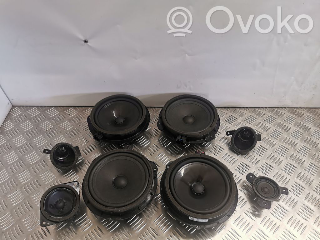 Audio system kit   GX8SA,LJ8BR04453AA,F8BRQ,LJ8BR04452AA