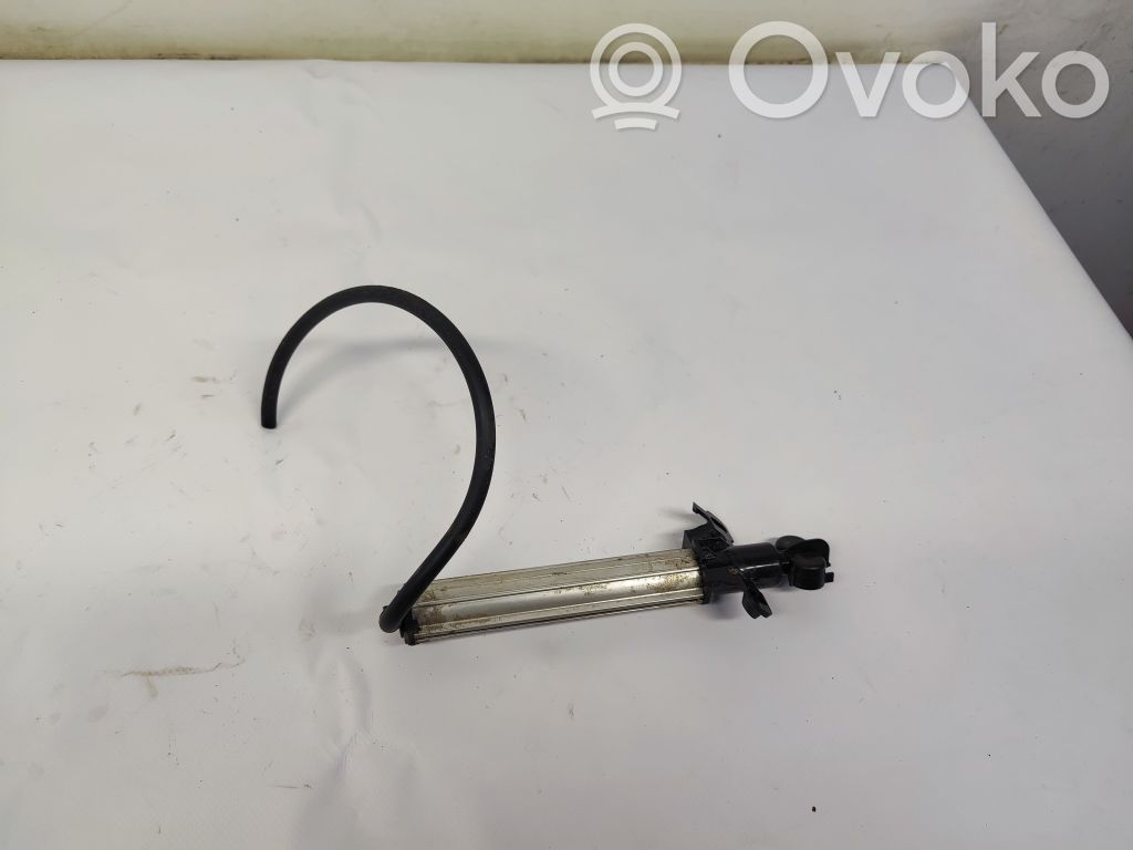 Volvo V60 Difusor de agua regadora de faro delantero 