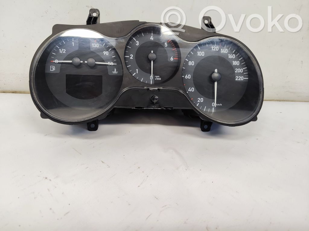 Seat Leon (1P) Speedometer (instrument cluster) 