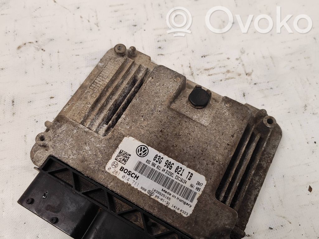 Skoda Octavia Mk2 (1Z) Engine control unit/module 