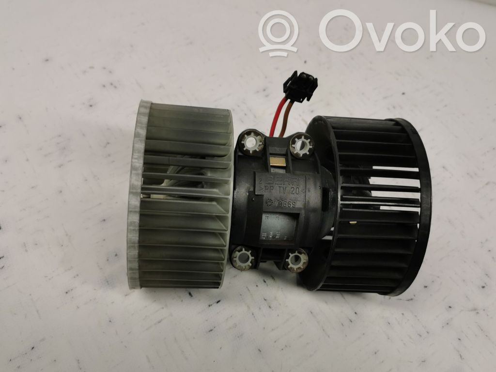 Mazā radiatora ventilators   70669