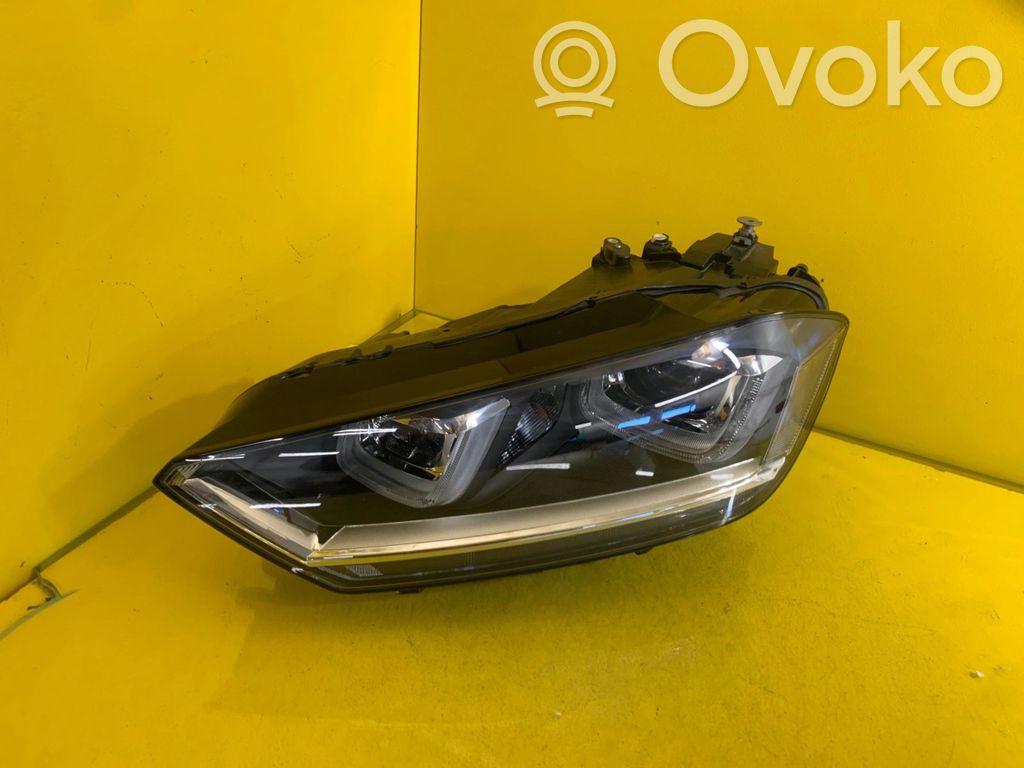 Volkswagen Golf Sportsvan Priekinis žibintas 