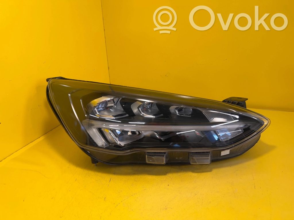 Ford Focus Headlight/headlamp 
