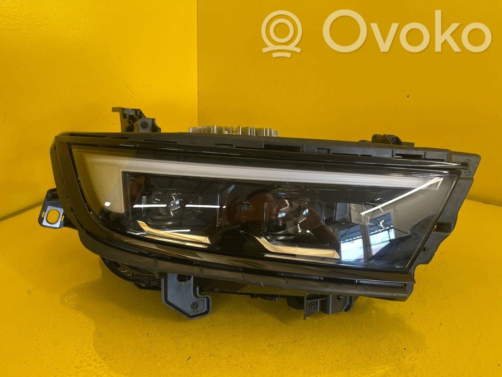 Opel Astra L Headlight/headlamp 