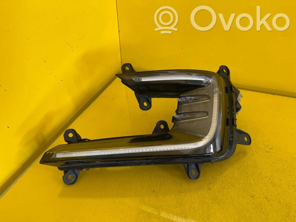 Volkswagen PASSAT B8 Headlight/headlamp 