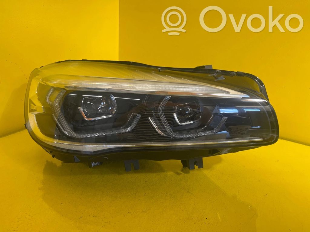 BMW 2 F45 Lampa przednia 