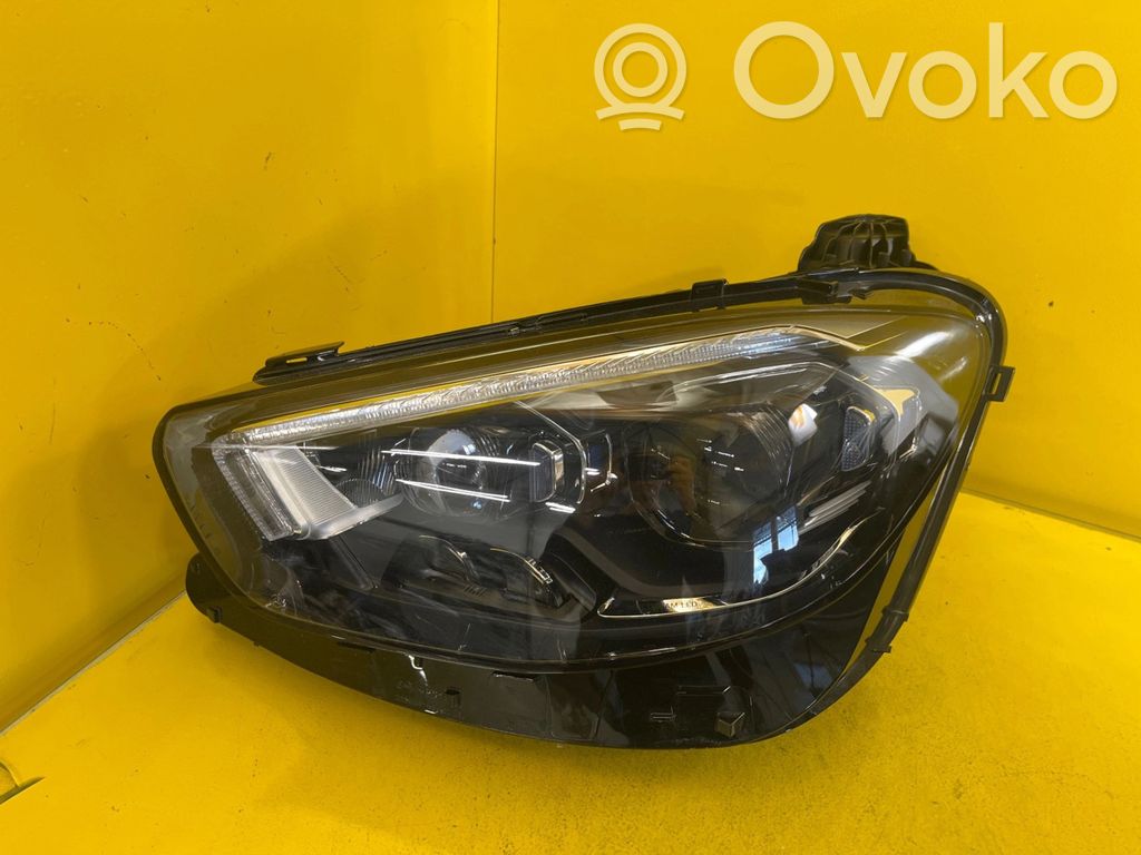 Mercedes-Benz E W213 Lampa przednia 