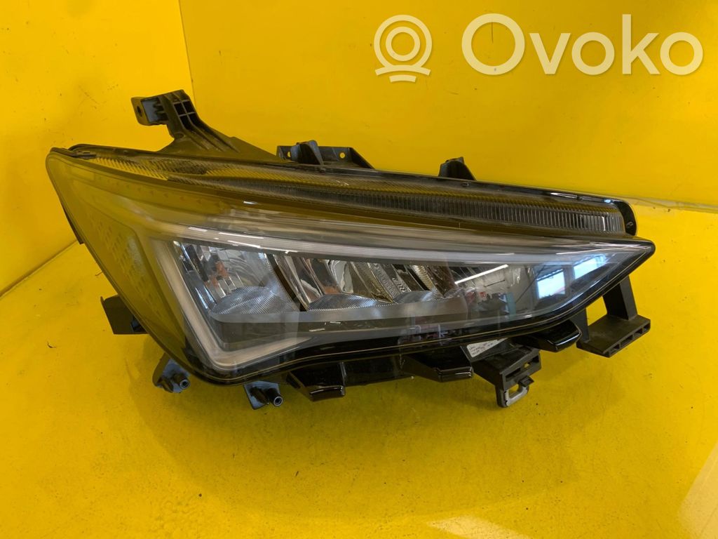 Cupra Born Scheinwerfer 