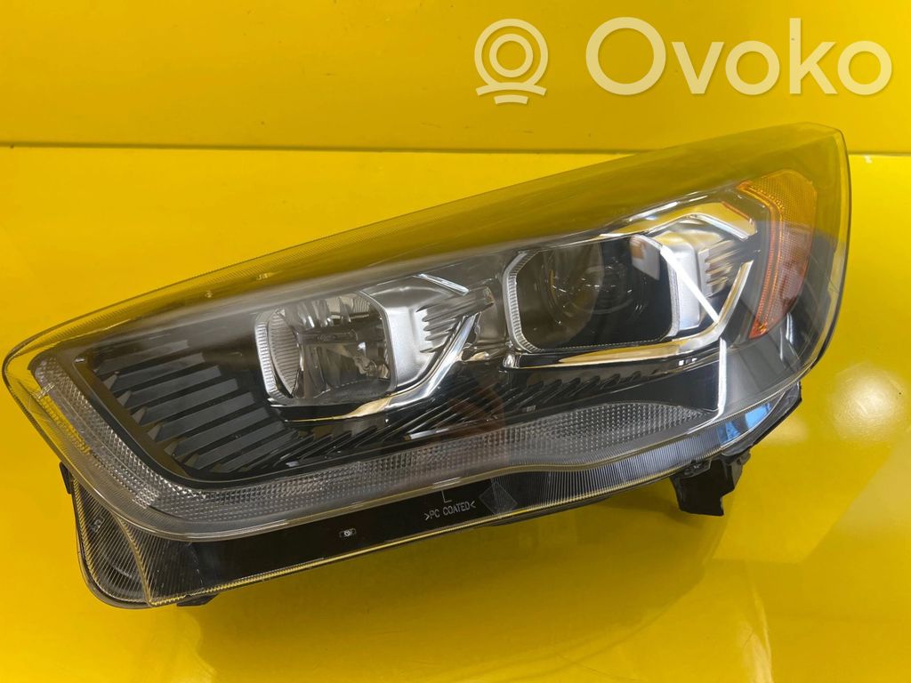 Ford Kuga II Lampa przednia 