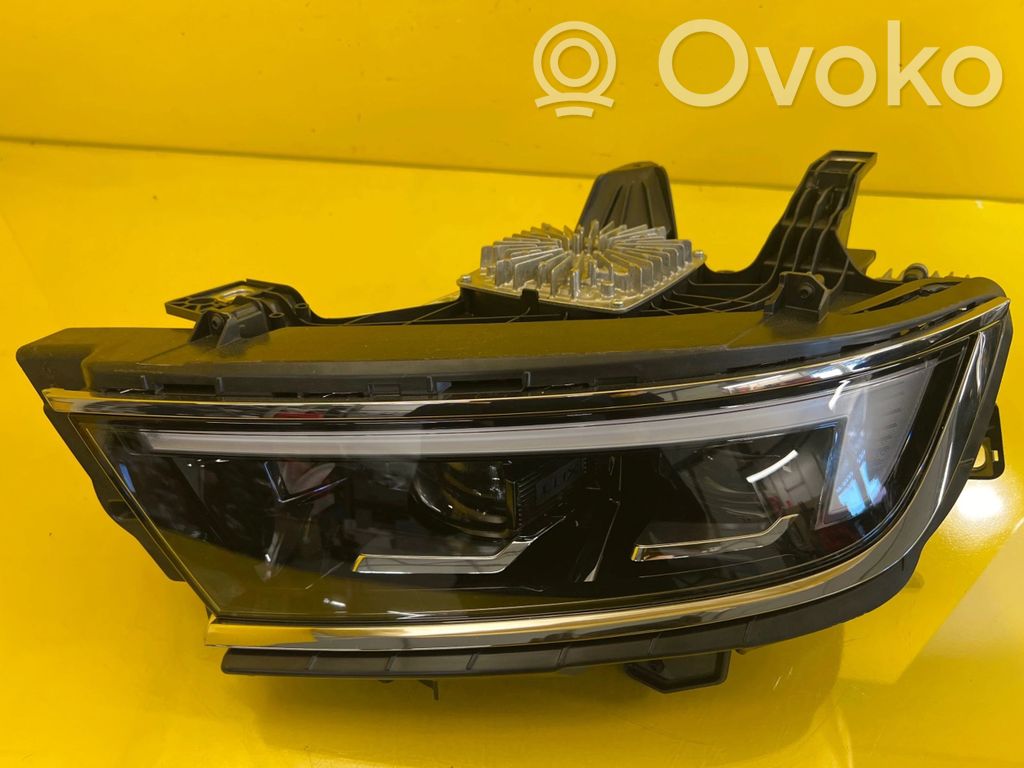 Opel Astra L Scheinwerfer 