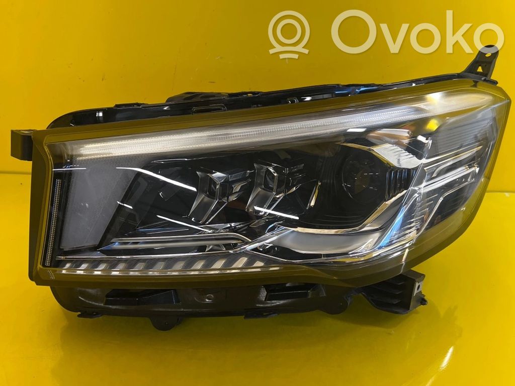 Maxus e-Deliver 3 Headlight/headlamp 