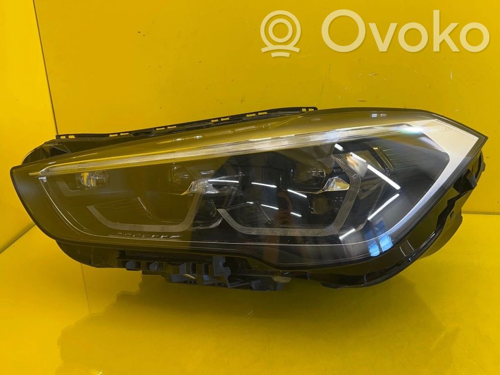 BMW X1 F48 F49 Lampa przednia 