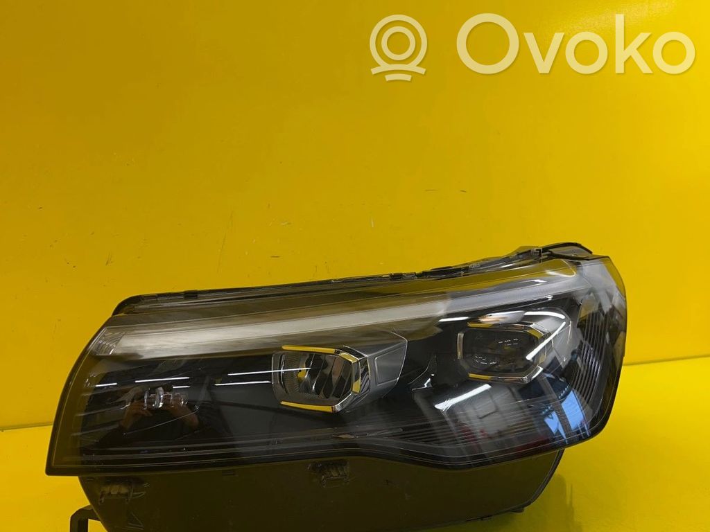 Volkswagen Tiguan Lampa przednia 