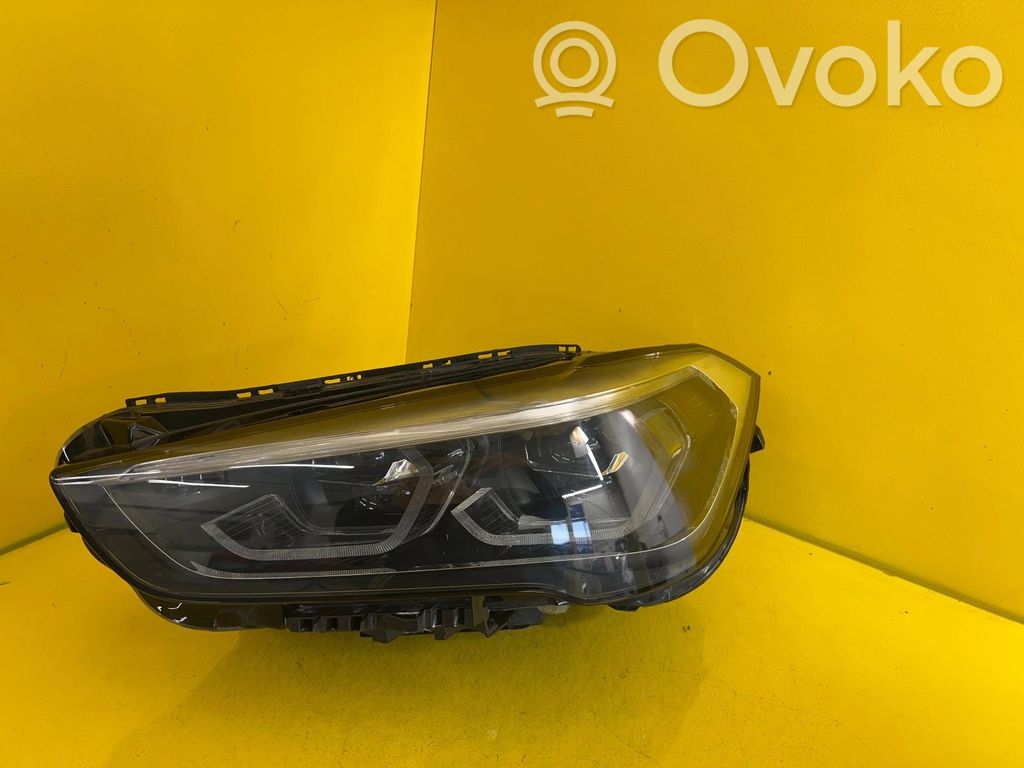 BMW X1 F48 F49 Phare frontale 