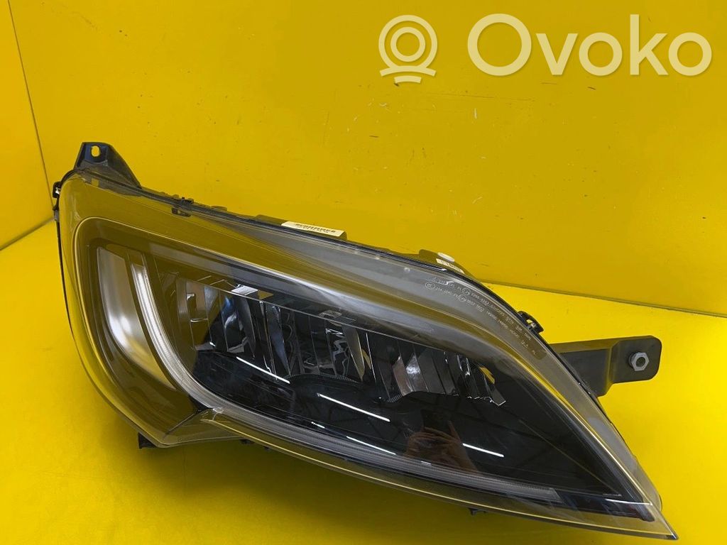 Fiat Ducato Lampa przednia 