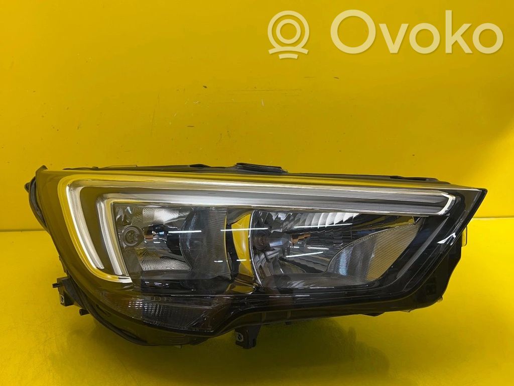 Opel Crossland X Headlight/headlamp 