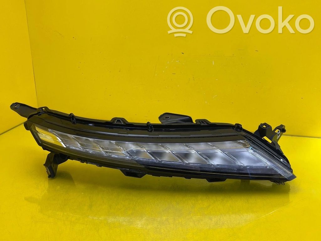 Mitsubishi Eclipse Cross Headlight/headlamp 