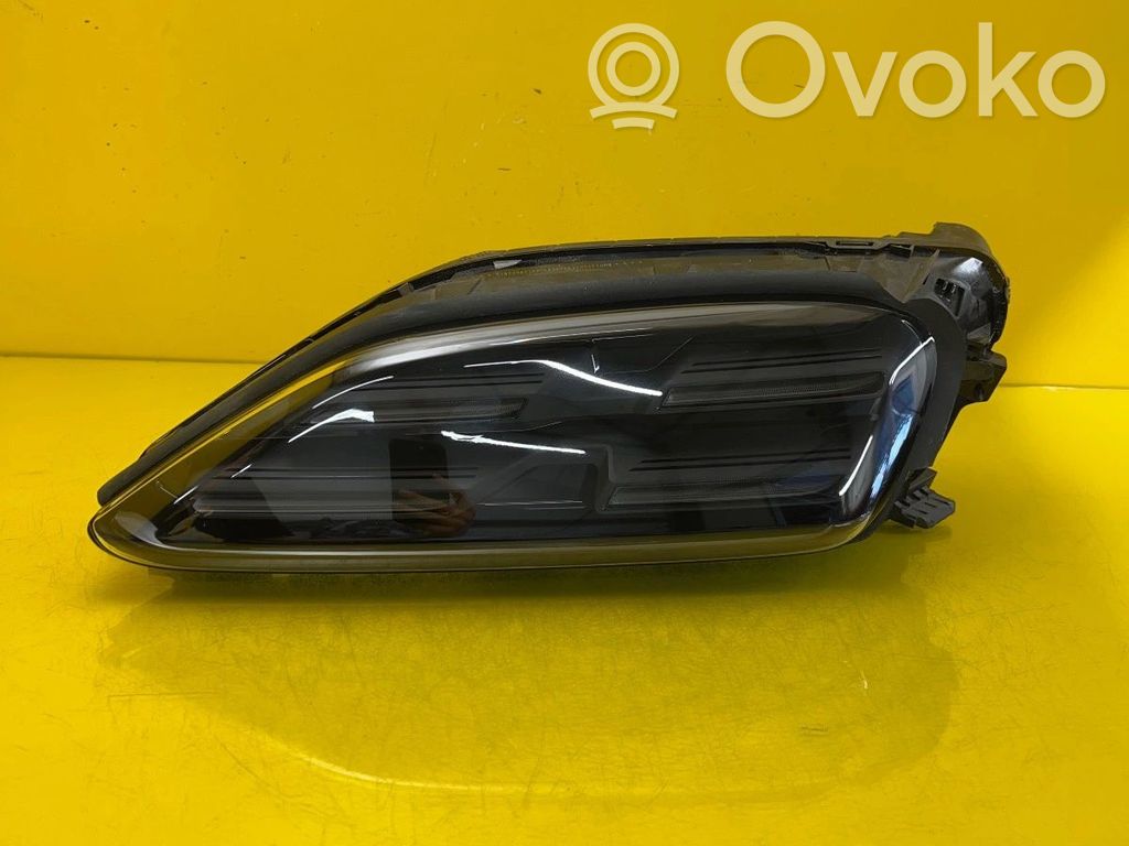 Porsche Macan (95C) Lampa przednia 